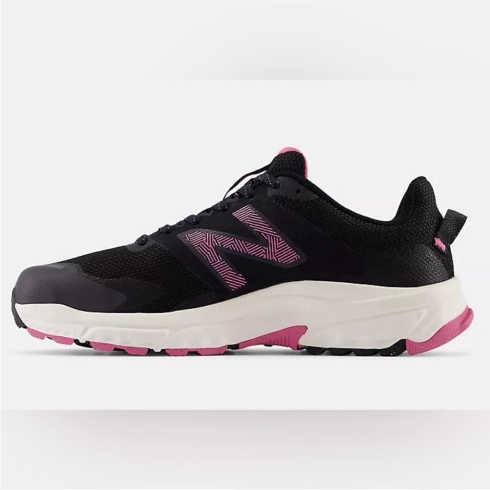 New Balance Women’s FRESH FOAM 510v6 Black with pink and phantom size 9 W